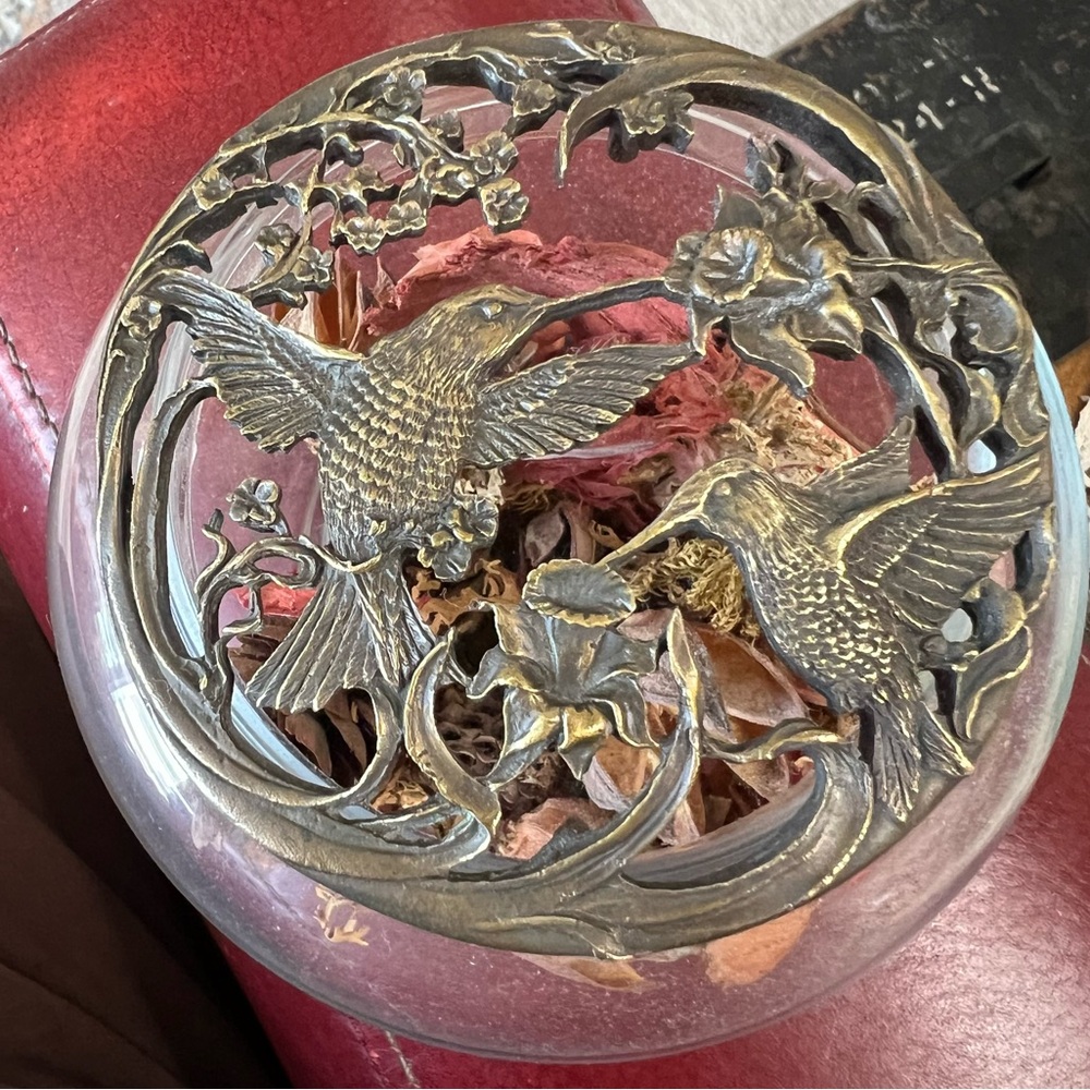 1989 Rawcliffe Pewter (gold tone) Hummingbirds Glass Trinket Dish Potpourri EUC
